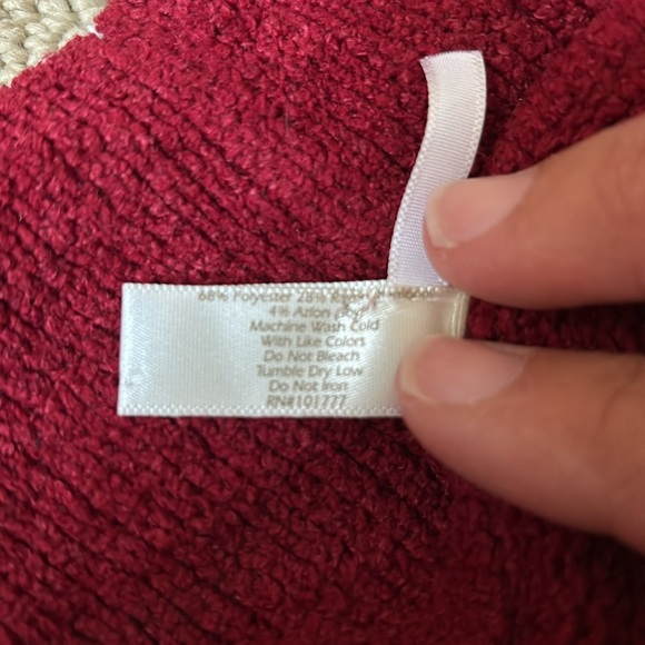 Festive Snowflake Sweater - Picture 7 of 7